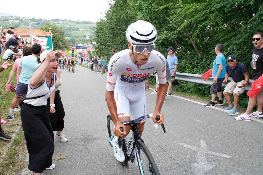 Afonso Eulálio caiu a 50 quilómetros do final mas ainda recuperou