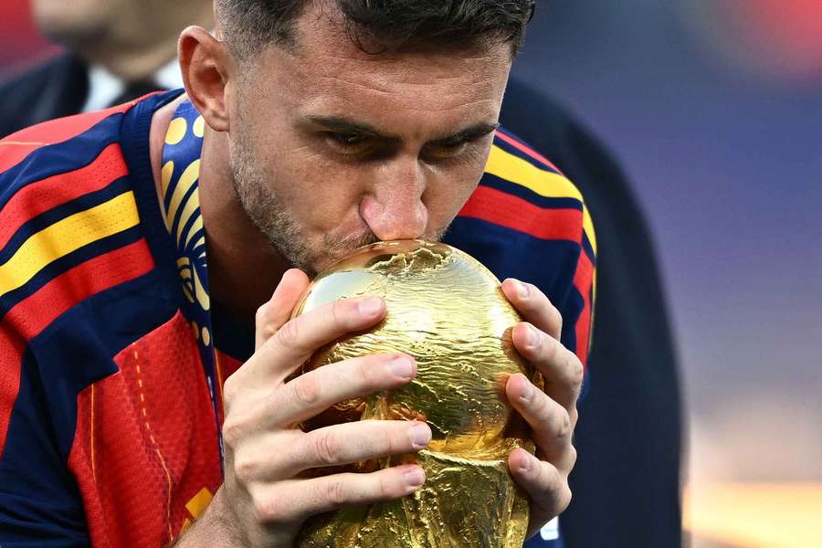 Barcelona considering Aymeric Laporte move after impressive World Cup campaign Barcelona considering Aymeric Laporte move after impressive World Cup campaign