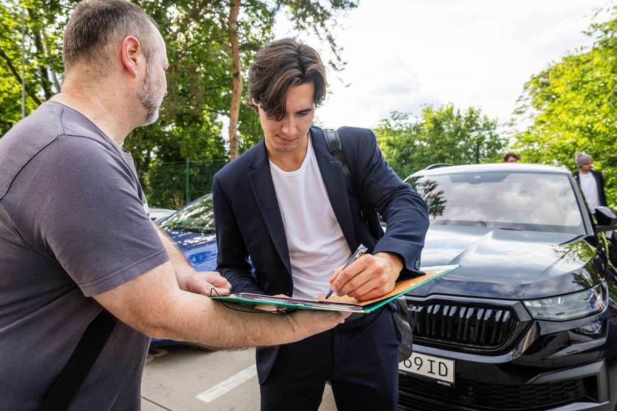 Chromiak zažiaril za veľkou mlákou. 