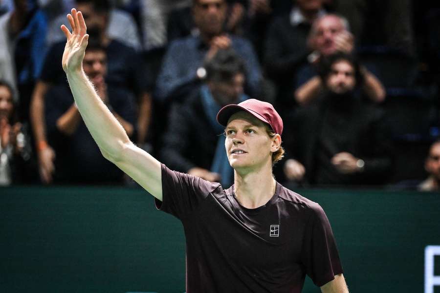 Sinner beats Shelton to boost number one bid in Paris