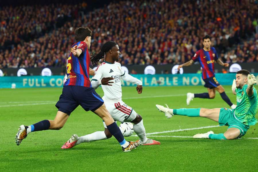 Camavinga asiste a Mbappé