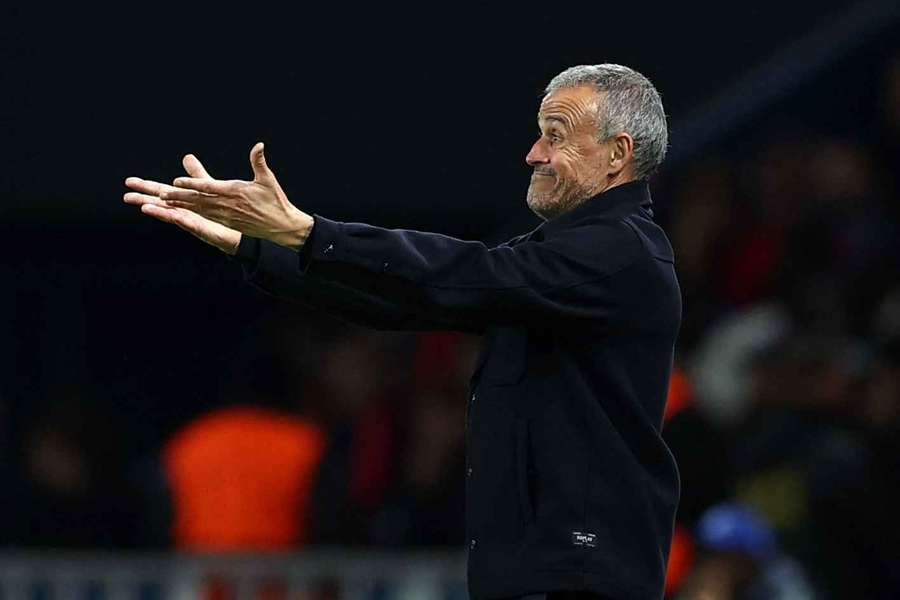 Luis Enrique reacts on the touchline