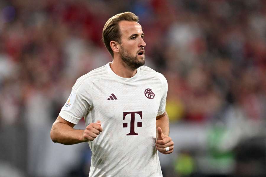 Harry Kane faz gol, dá assistência e Bayern goleia o Werder Bremen