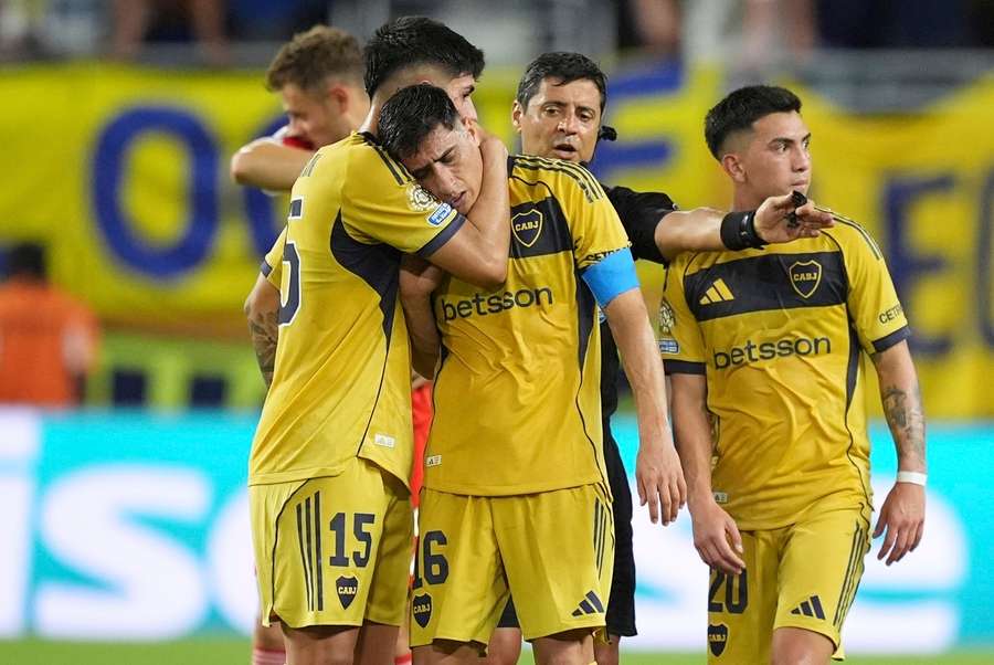 O Boca Juniors sofreu uma dura derrota O Boca Juniors sofreu uma dura derrota
