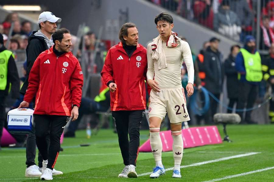 Itó v opatere klubových lekárov. Japonca čaká dlhá pauza. Itó v opatere klubových lekárov. Japonca čaká dlhá pauza.
