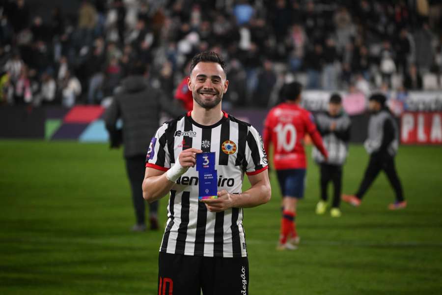 Joãozinho foi o melhor em campo diante do Trofense