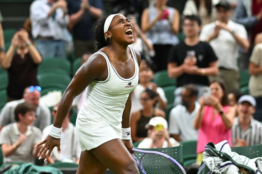 Tennis Tracker: Tennis Tracker:
