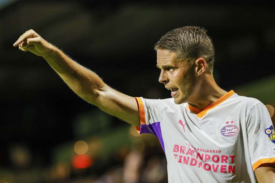 Joey Veerman has completed a move to Borussia Dortmund Joey Veerman has completed a move to Borussia Dortmund