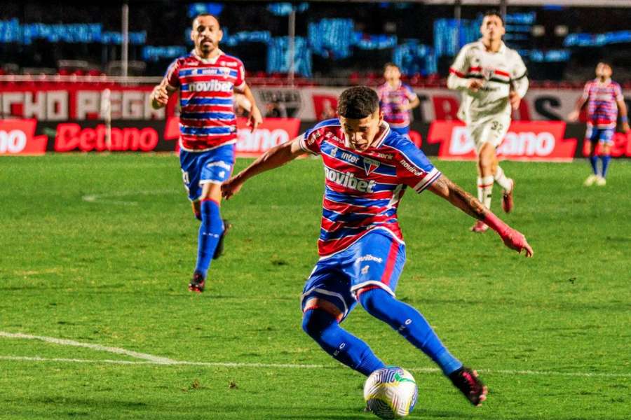 Machuca fez o segundo gol após entrar no segundo tempo