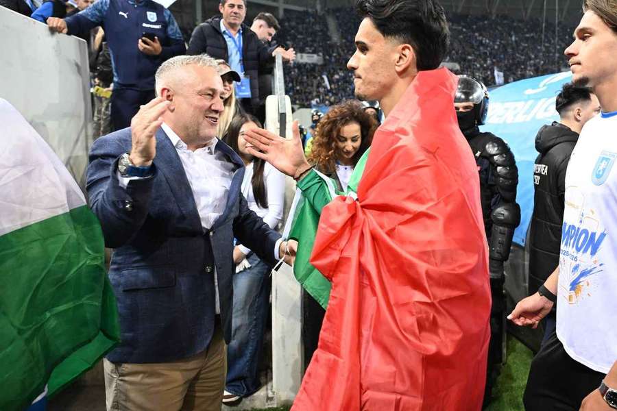 João Gonçalves esteve no Universitatea Craiova mas não jogou de forma oficial João Gonçalves esteve no Universitatea Craiova mas não jogou de forma oficial