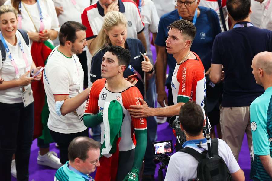 Rui Oliveira e Iúri Leitão dedicaram triunfo à família do ciclismo