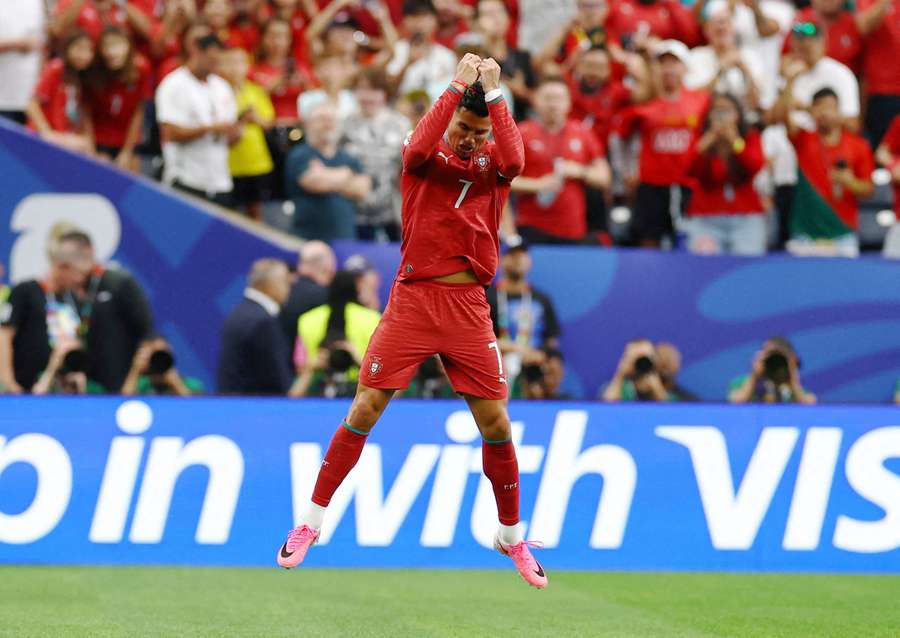 Ronaldo performte das legendäre Ronaldo performte das legendäre