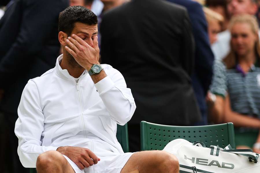 Djokovic dopo la sconfitta nella finale di Wimbledon.