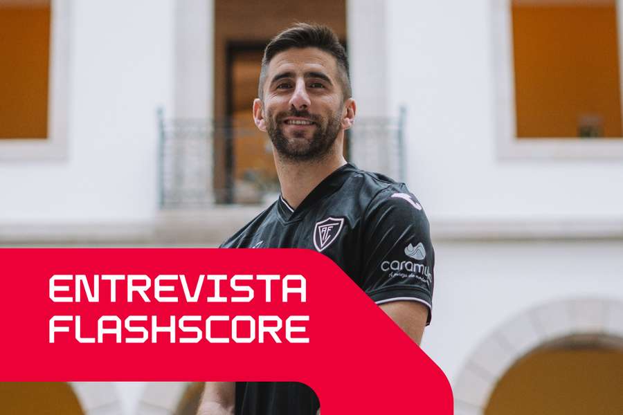 Luís Silva foi apresentado no Académico Viseu