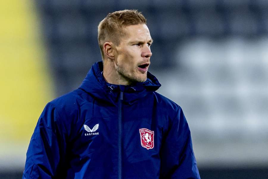 Trainer Joran Pot ging in de Grolsch Veste met 2-1 onderuit tegen BK Häcken