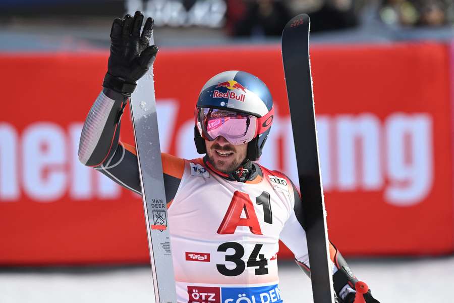 Marcel Hirscher in actie in Sölden