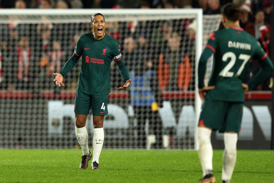 Virgil van Dijk tente de motiver ses troupes Virgil van Dijk tente de motiver ses troupes