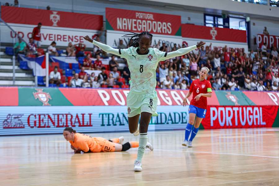 Portugal goleou a República Checa em Oliveira de Azeméis Portugal goleou a República Checa em Oliveira de Azeméis