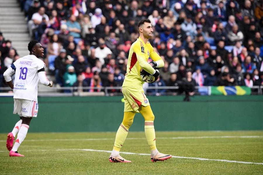 Greif bol opäť dôležitou postavou Lyonu pri troch bodoch.