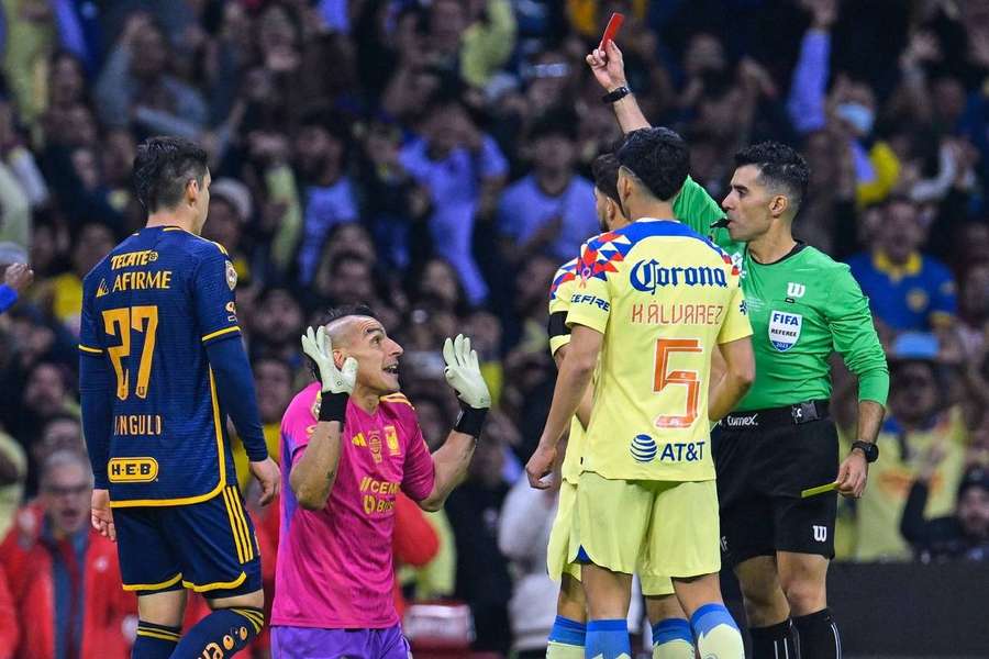 Campeonato mexicano arranca em janeiro