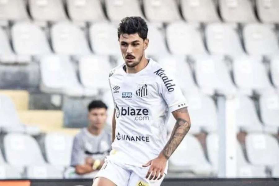 João Basso trocou o Arouca pelo Santos em 2023