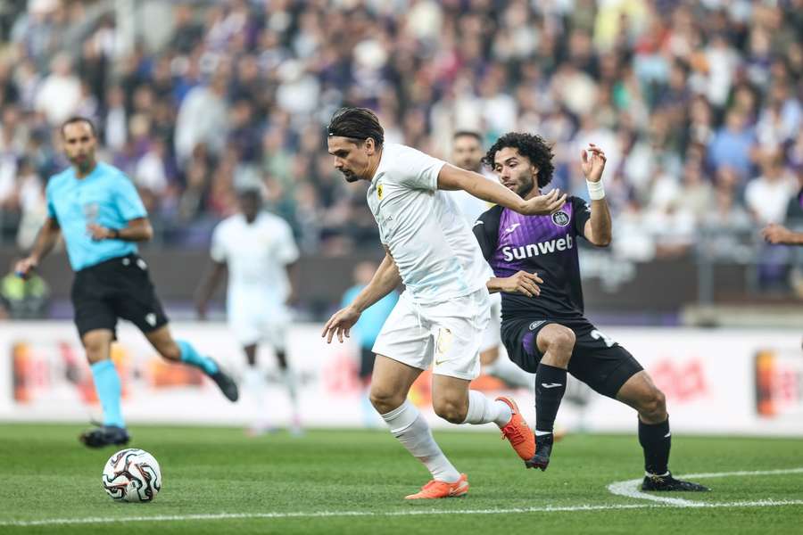 Răzvan Marin, integralist la AEK Răzvan Marin, integralist la AEK