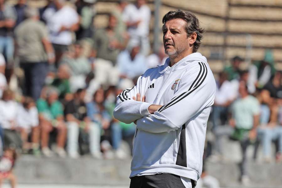 António Aguilar é o treinador do Benfica António Aguilar é o treinador do Benfica