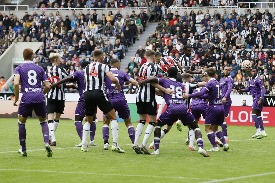 Fiorentina ko per 2-0 con il Newcastle