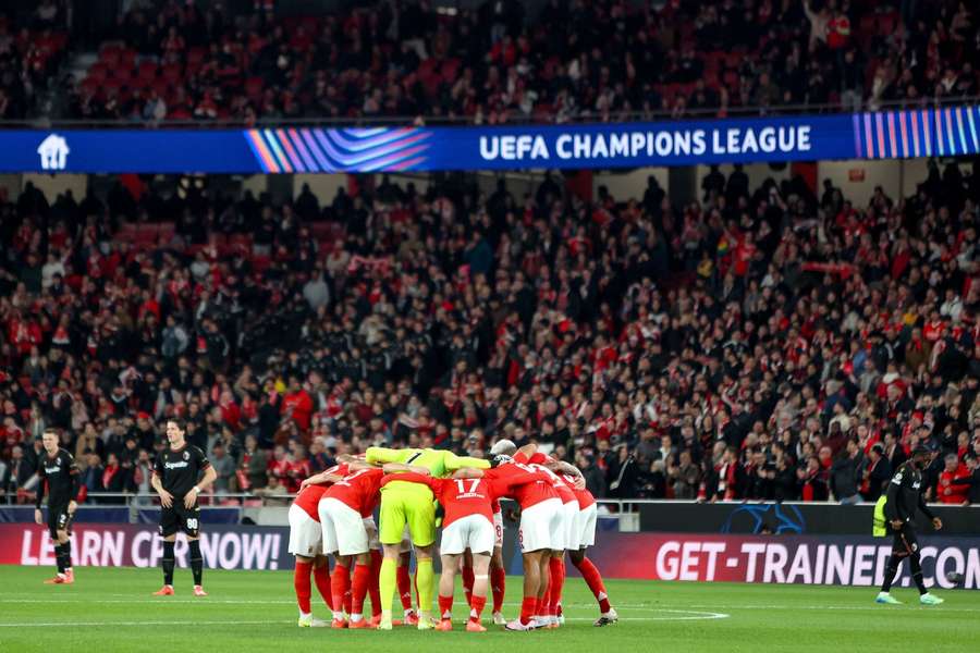 Jogadores do Benfica no Estádio da Luz