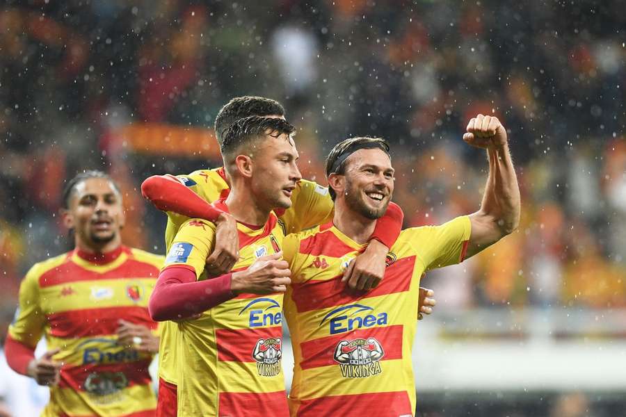 Groźna kontuzja Kubickiego i kolejne gole Wdowika. Jagiellonia pewnie pokonuje Stal Mielec