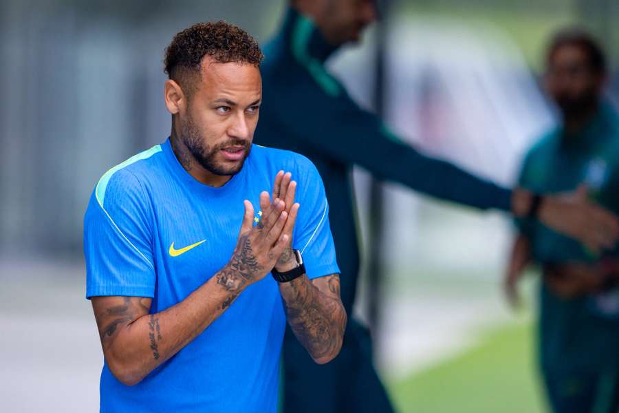 Neymar will be Ancelotti's big news against Scotland Neymar will be Ancelotti's big news against Scotland