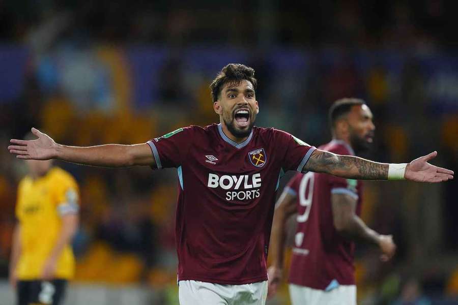 Prem trio make West Ham contact for Paqueta