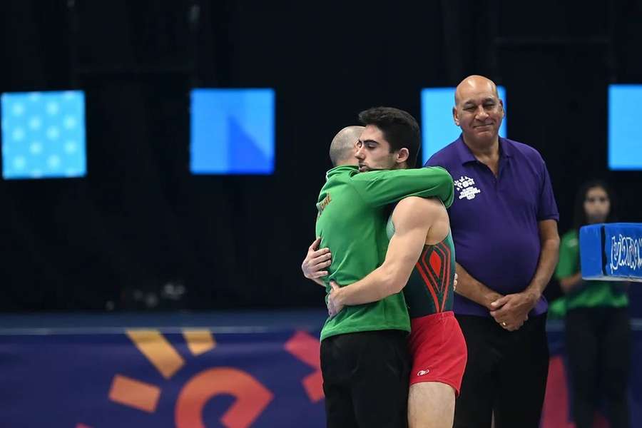 Portugal tem dois ginastas numa final de um Campeonato do Mundo pela primeira vez na história