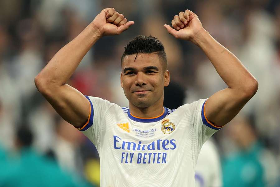 Manchester United reach deal to sign Casemiro from Real Madrid