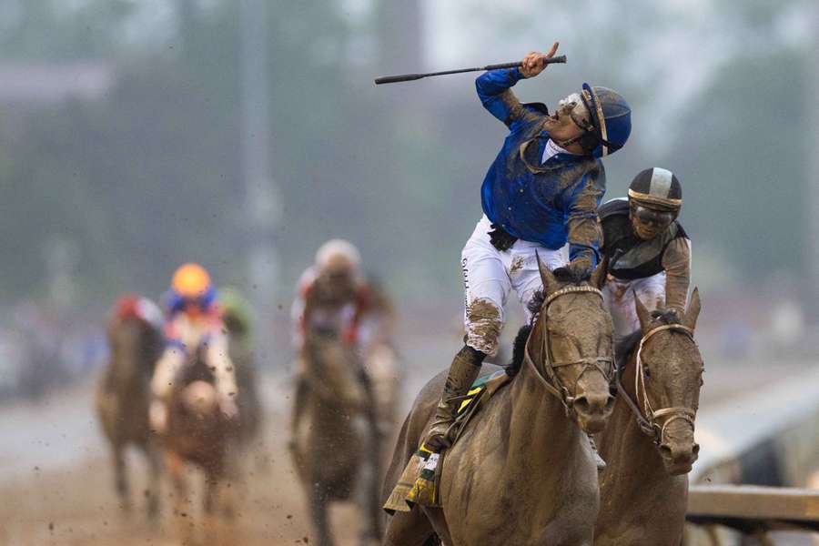 Sovereignity învinge în Kentucky Derby