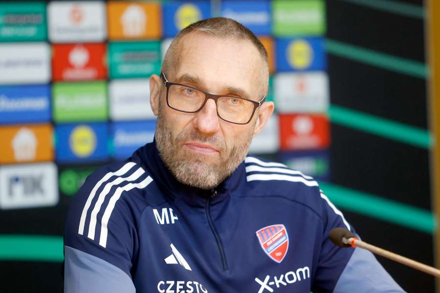 Marek Papszun przed ostatnim meczem na ławce Rakowa: "Mam poczucie spełnionej misji" Marek Papszun przed ostatnim meczem na ławce Rakowa: "Mam poczucie spełnionej misji"