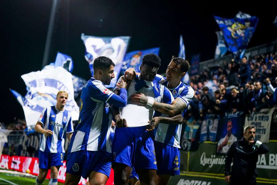 A dedicatória de Samu a Luuk de Jong após o golo do FC Porto em Tondela A dedicatória de Samu a Luuk de Jong após o golo do FC Porto em Tondela