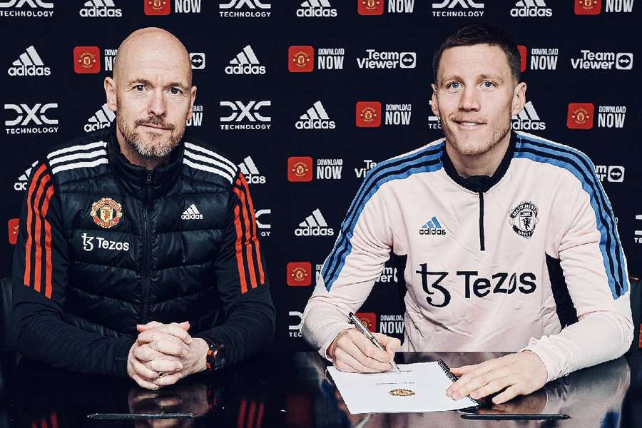 United manager Erik ten Hag with Wout Weghorst