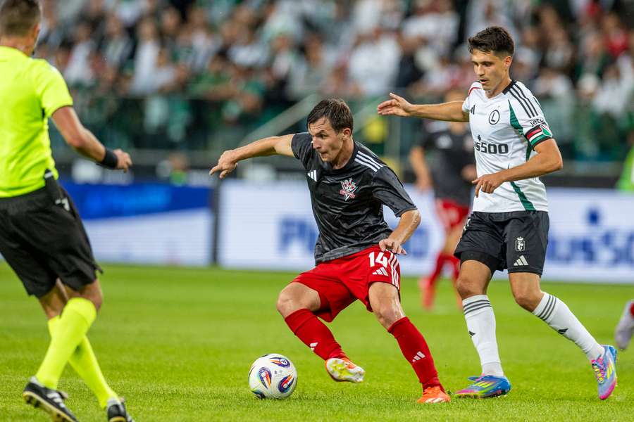 Nerwowa końcówka ze szczęśliwym zakończeniem. Legia w kolejnej rundzie el. Ligi Europy