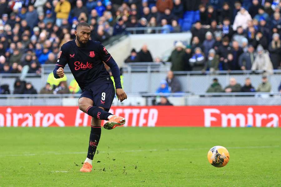 Beto interessa ao Fenerbahçe Beto interessa ao Fenerbahçe