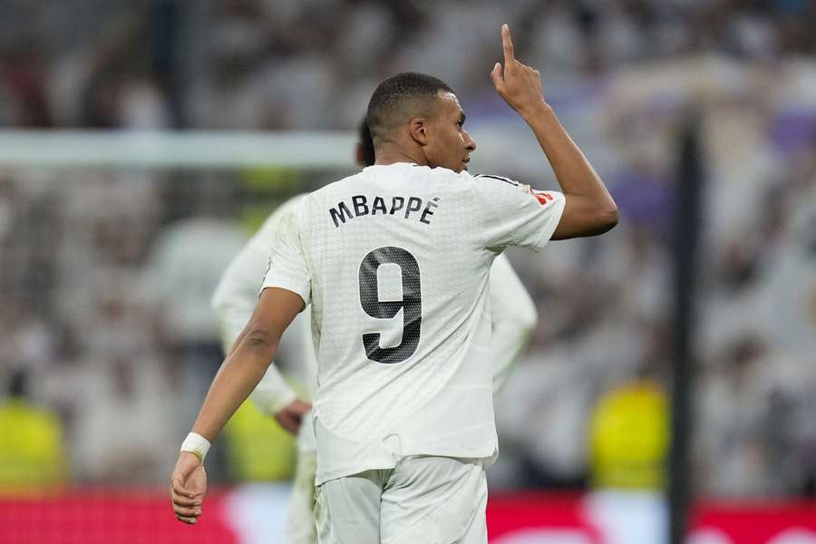 Mbappé sa v španielskej metropole osmeľuje. 