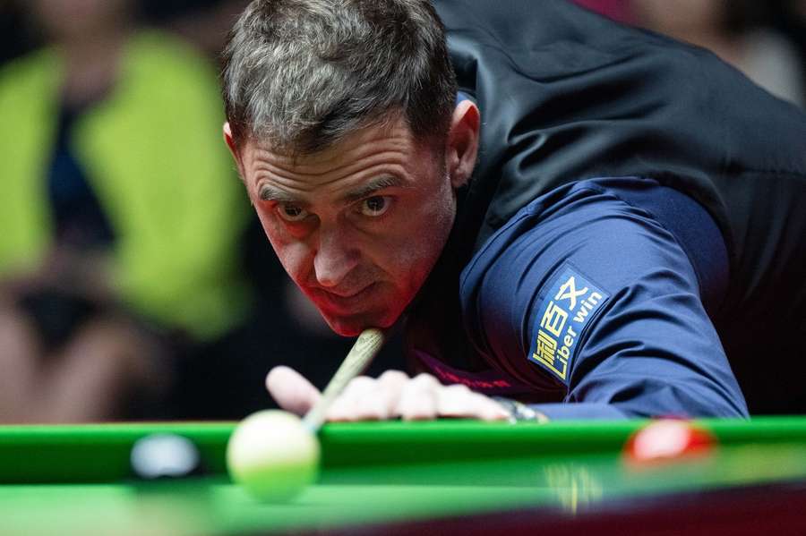 Ronnie O'Sullivan in action