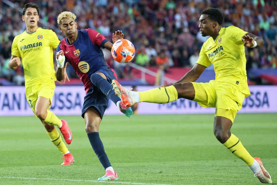 Momentka ze zápasu Barcelony proti Villarrealu.