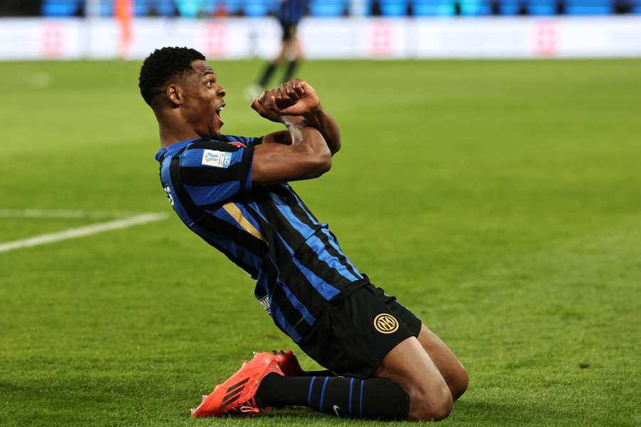 Denzel Dumfries, defensa interista