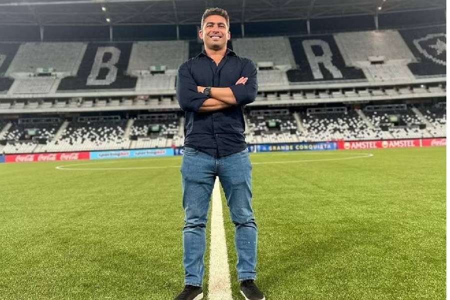 Thairo Arruda elogiou John Textor, acionista majoritário da SAF do Botafogo