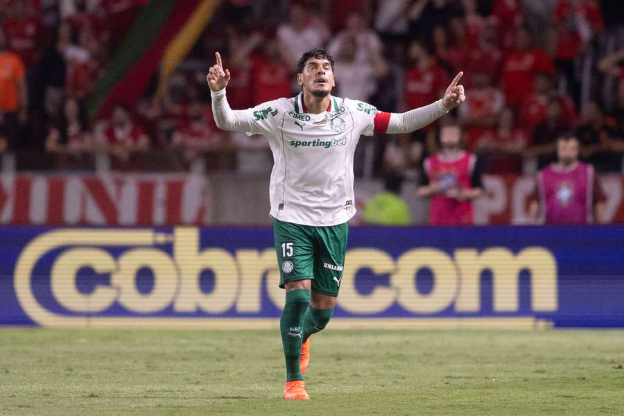 Gustavo Gómez fez o primeiro gol do Palmeiras na partida