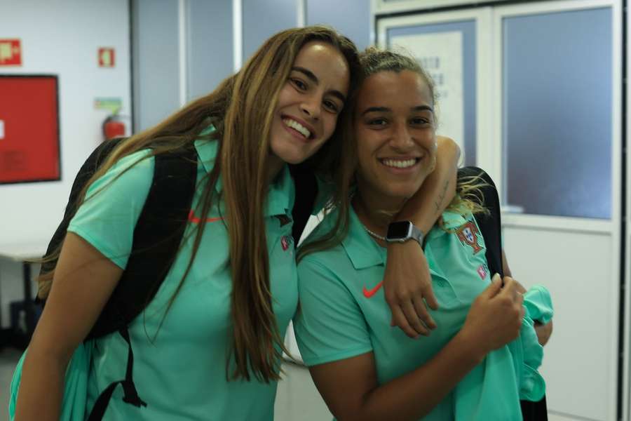 Diana Gomes (à esq.) em risco de falhar primeira jornada da fase de grupos do Mundial
