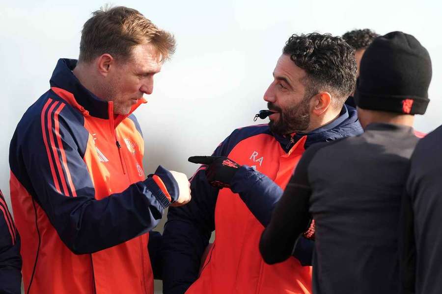 Man Utd ready "to appoint a caretaker for the rest of the season" as Fletcher steps aside Man Utd ready "to appoint a caretaker for the rest of the season" as Fletcher steps aside