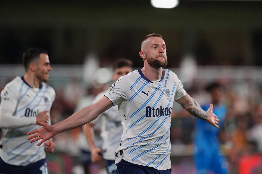 Milan Škriniar a jeho radosť po premiérovom zásahu v Turecku.