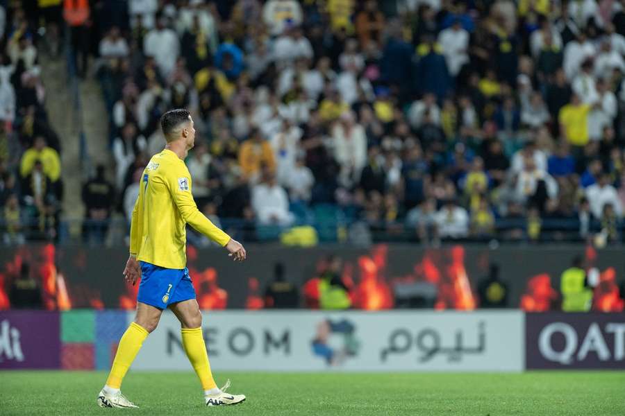 Cristiano Ronaldo får kritik for mulig upassende gestus i Saudi-Arabien